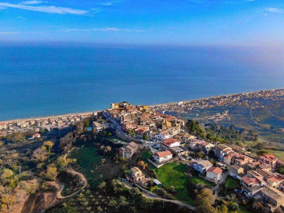 Relais Borgo Sul Mare Ospitalita Diffusa Silvi Paese Ngoại thất bức ảnh